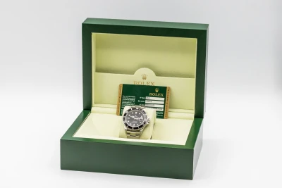 Rolex Submariner Date 40mm Stainless Steel Oyster 16610 2008