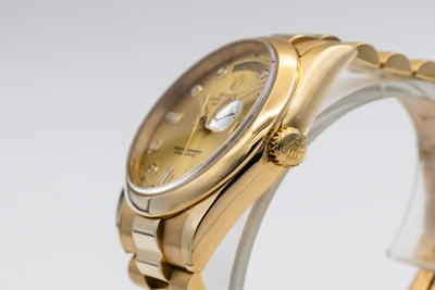 Rolex Day-Date 36mm 18ct Yellow Gold Presidential 118208 2000
