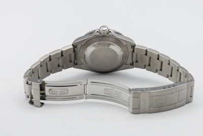 Rolex Submariner Date 40mm Stainless Steel Oyster 16610 2004