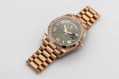 Rolex Day-Date 40mm 'Olive' 18ct Rose Gold Presidential 228235 2019 Unworn