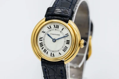Cartier Ellipse Vintage Ladies 24mm  18ct Yellow Gold Leather 78091 Circa 1970s