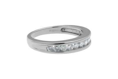 9ct White Gold Diamond Channel Set Wedding Band 3.4g 0.36ct