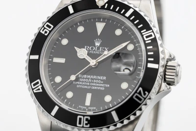 Rolex Submariner Date 40mm Stainless Steel Oyster 16610 2004