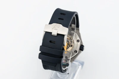 Audemars Piguet Royal Oak Offshore Diver 42mm Blue Rubber 15710ST