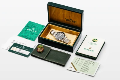 Rolex Submariner Date 40mm Stainless Steel Oyster 16800 1986