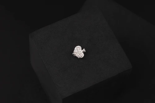 14ct White Gold Diamond Mini Spade Pendant 0.70ct