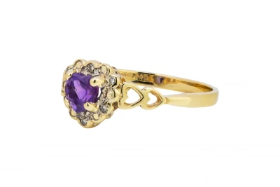 9ct Yellow Gold Amethyst & Diamond Heart Shaped Ring 0.12ct