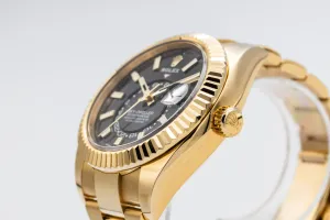 Rolex Sky-Dweller 42mm 18ct Yellow Gold Oyster 326938 2022