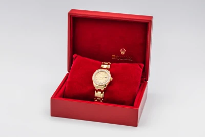 Rolex Pearlmaster 29mm 18ct Yellow Gold Pearlmaster 69298 1991