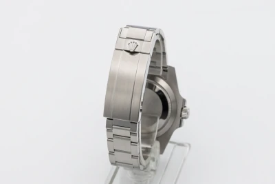 Rolex Submariner Date 40mm 'Hulk' Stainless Steel Oyster 116610LV 2016