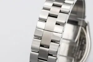 Cartier Roadster 39mm Stainless Steel W62020X6 Circa 2010