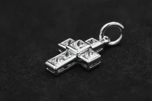 18ct White Gold Diamond Cross Pendant 0.56ct