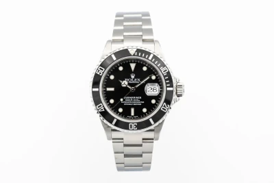 Rolex Submariner Date 40mm Stainless Steel Oyster 16610 2004