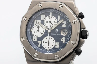 Audemars Piguet Royal Oak Chronograph 42mm "The Beast" Titanium 25721TI 2000s