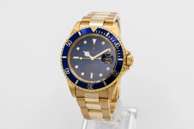 Rolex Submariner 40mm 18ct Yellow Gold Oyster 16618 1989