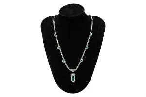 18ct White Gold Diamond and Emerald Necklace 3.61cts