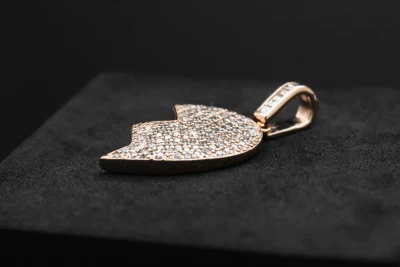 9ct Rose Gold Diamond Right Side Heart Pendant 1.10ct