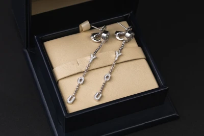 18ct White Gold Diamond Chopard LOVE YOU Earrings 84/4665-20 1.58ct