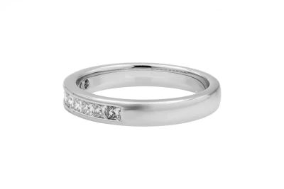 18ct White Gold Eternity Wedding Band 0.97ct