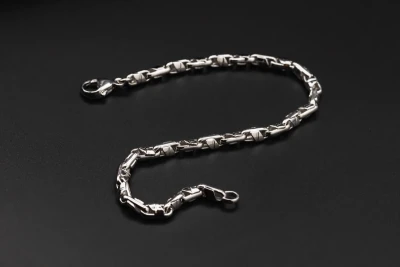 9ct White Gold Fancy Bracelet 10.8gms