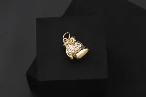 9ct Yellow Gold Boxing Glove Pendant  13.6g