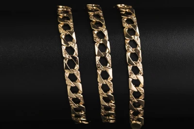 9ct Yellow Gold Curb Chain 17.6g