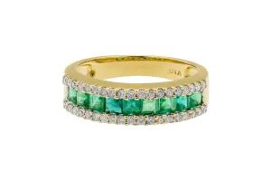 18ct Yellow Gold Emerald & Diamond Ring 4.5g
