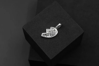 9ct White Gold Diamond Heart Pendant 1.10cts Left Side