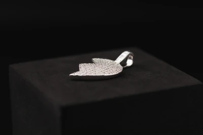 9ct White Gold Diamond Heart Pendant 1.10cts Right Side