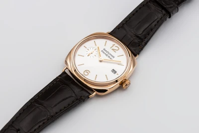 Panerai Radiomir Quaranta Goldtech 40mm Brown Leather PAM01026 2024 UNWORN