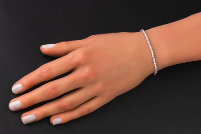 18ct White Gold Lab Diamond Tennis Bracelet 1.80ct 5.46g