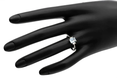 18ct White Gold Aquamarine & Diamond Ring 0.85cts