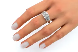 9ct White Gold Black & White Diamond Ring 0.20ct 3.1g