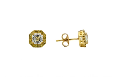 18ct Yellow Gold Diamond Asscher Cut Stud Earrings 2.20ct 3.3g