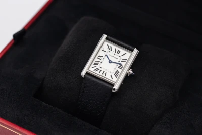 Cartier Tank Must 33.7mmx25.5mm Black Leather WSTA0041 2024