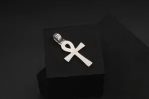 9ct White Gold Diamond Ankh Pendant 1.94ct