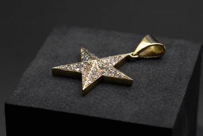 14ct Yellow Gold Diamond Star Pendant