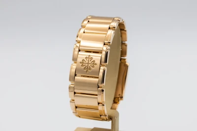 Patek Philippe Twenty~4 25mm 18ct Rose Gold 4910/11R-010 Circa 2000s