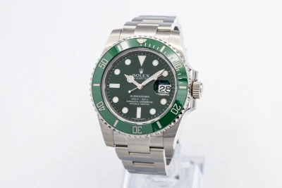 Rolex Submariner 40mm 'Hulk' Stainless Steel Oyster 116610LV 2015