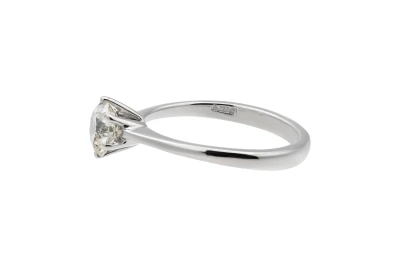 18ct White Gold Brilliant Diamond Engagement Ring 0.88ct