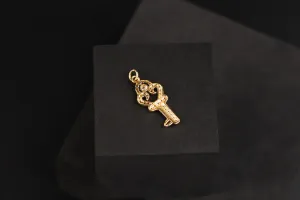 18ct Yellow Gold Diamond Key Pendant 0.19ct