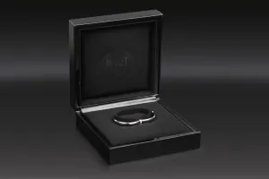 1997 Vintage Piaget 18ct White Gold Diamond Heart Bangle Bracelet 22.6g P0012270