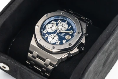 Audemars Piguet Royal Oak Chronograph 42mm "The Beast" Titanium 25721TI 2000s