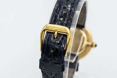 Cartier Ellipse Vintage Ladies 24mm  18ct Yellow Gold Leather 78091 Circa 1970s