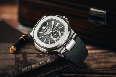 Patek Philippe Nautilus 40.5mm Black Leather 5726A-001 2020