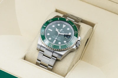 Rolex Submariner 40mm 'Hulk' Stainless Steel Oyster 116610LV 2015