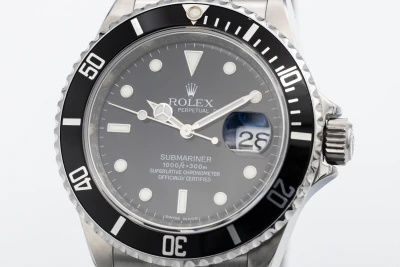 Rolex Submariner 40mm Stainless Steel Oyster 16610 2008