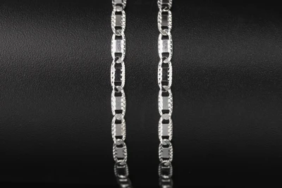 18ct White Gold Mariner Chain 16" 8.4g