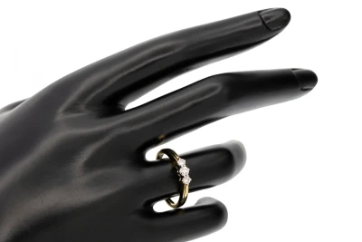 18ct Yellow Gold Trilogy Diamond Ring 0.25ct