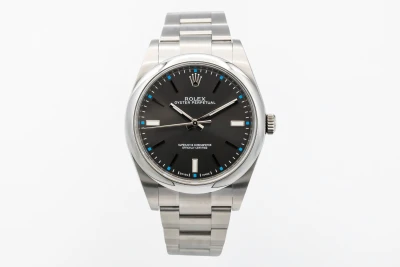 Rolex Oyster Perpetual 39mm Stainless Steel Oyster 114300 2019